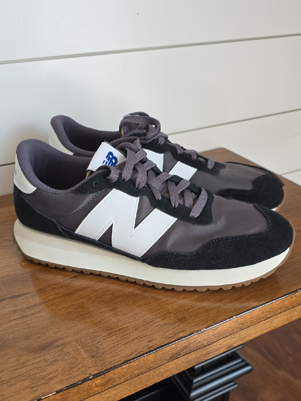 New Balance Men’s Gray, Black & White 237 Sneakers